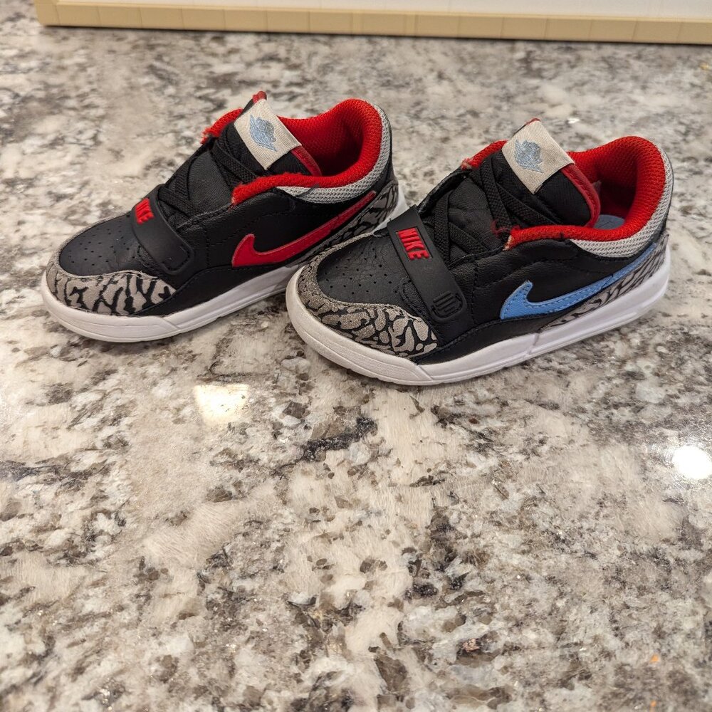 Nike Jordan Legacy 321 LOW Toddler Sneaker SZ 9C